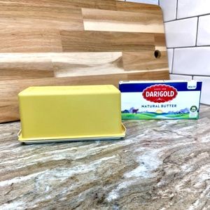 Tupperware Butter & Cheese Keeper Harvest Gold with Beige Lid 1 Pound - Vintage